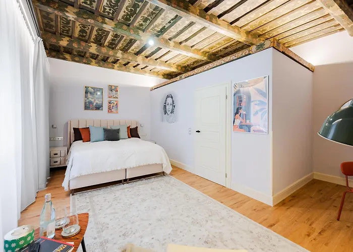 Bohemia Boutique 3*